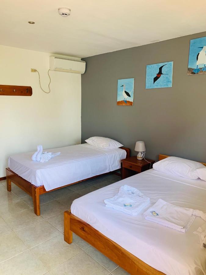 Hostal White House Galapagos Puerto Ayora  Ngoại thất bức ảnh