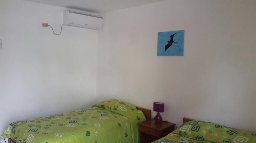 Hostal White House Galapagos Puerto Ayora  Ngoại thất bức ảnh
